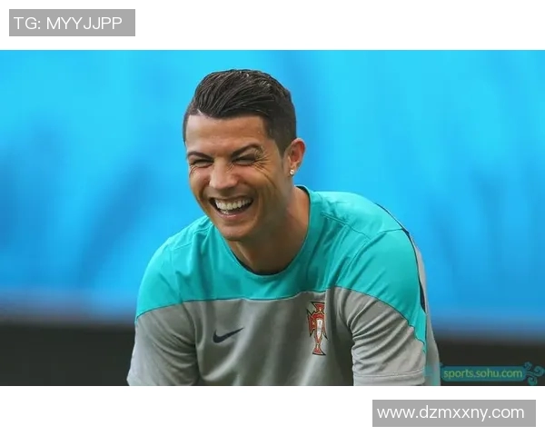 足球明星C罗搞笑瞬间大揭秘让你捧腹大笑的趣事合集