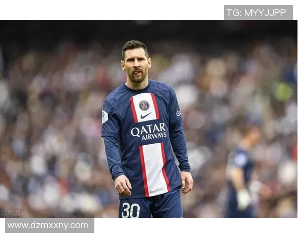 法国足球明星惊艳舞姿视频引发热议展现运动员多才多艺的一面