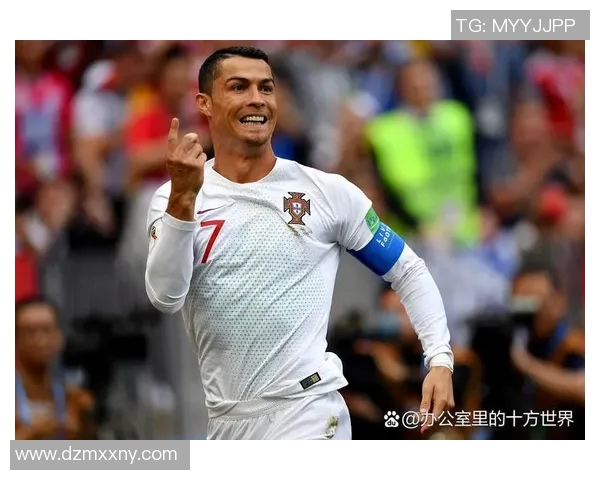 足球巨星C罗的辉煌成就与传奇人生全景回顾